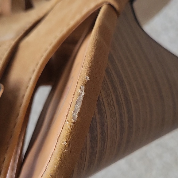 Tan strappy heels - Picture 3 of 5